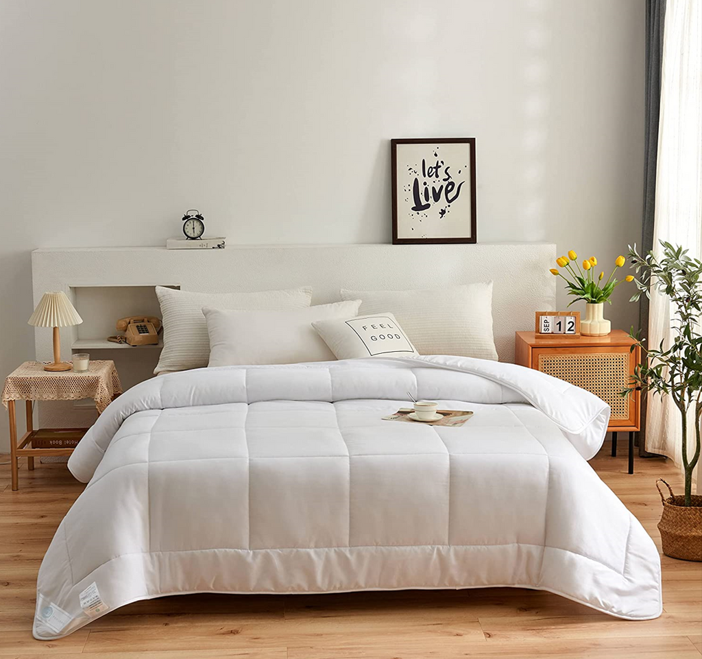 Bed Alternative Comforters for Home, Hotel, All Season Duvet Insert Filling Polyester, Fabric Microfiber Breathable Comforter Solid White (California King)