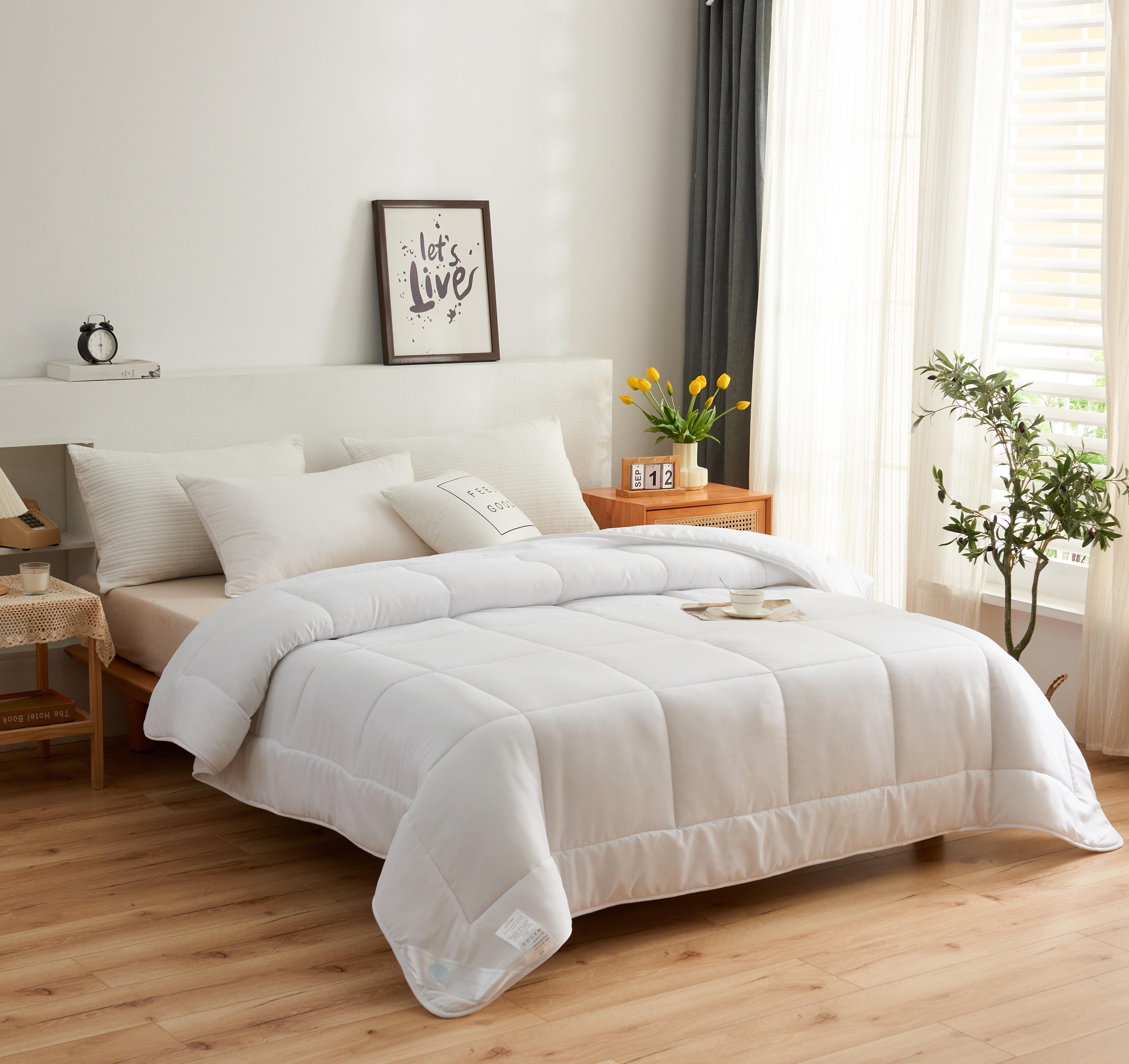 Bed Alternative Comforters for Home, Hotel, All Season Duvet Insert Filling Polyester, Fabric Microfiber Breathable Comforter Solid White (California King)